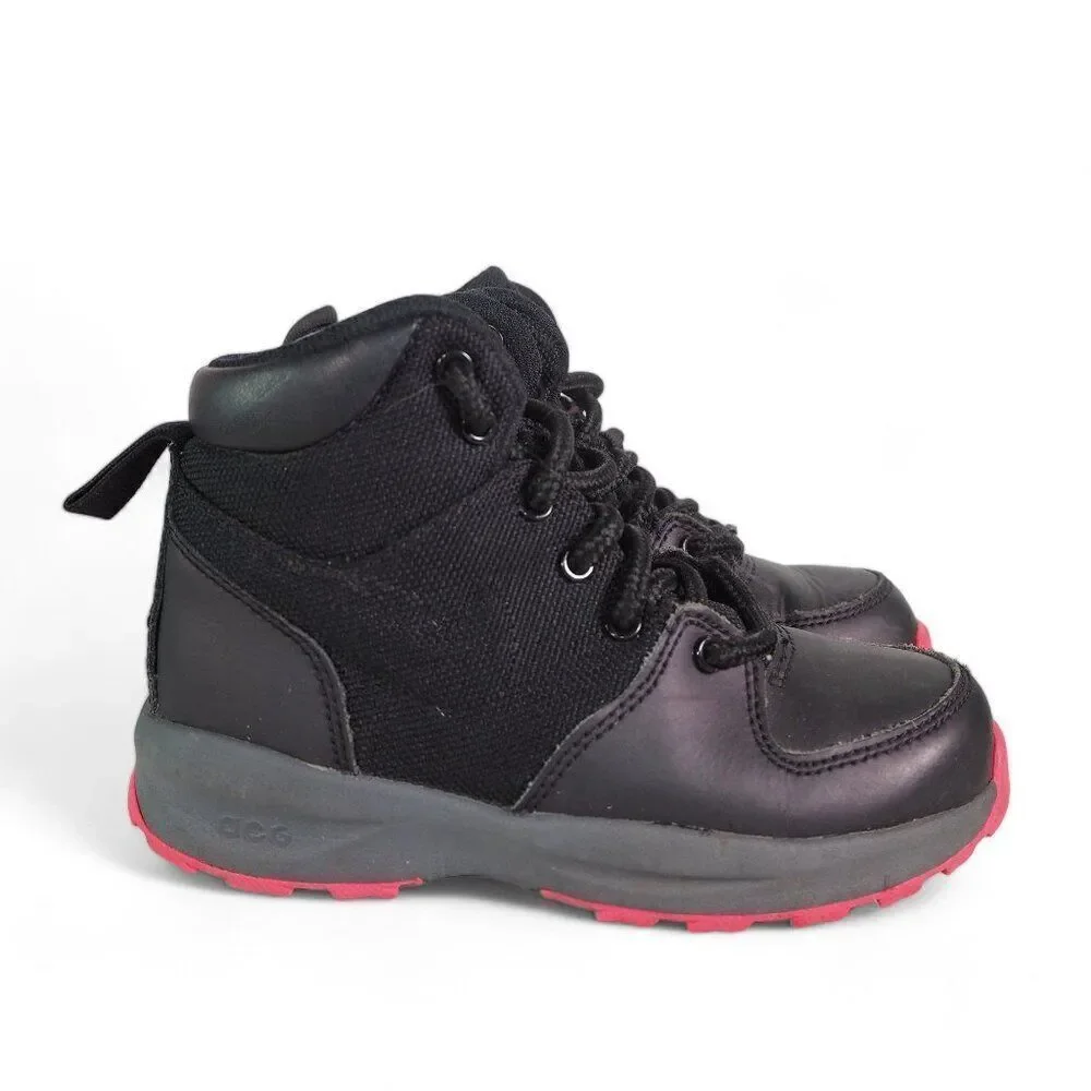 Nike Manoa ACG Outdoor High‎ Top Boots Black / Hyper Pink 859413-006 Toddler 11C